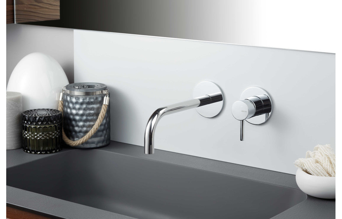Vema Maira 4-Hole Deck Mounted Bath/Shower Mixer - Chrome
