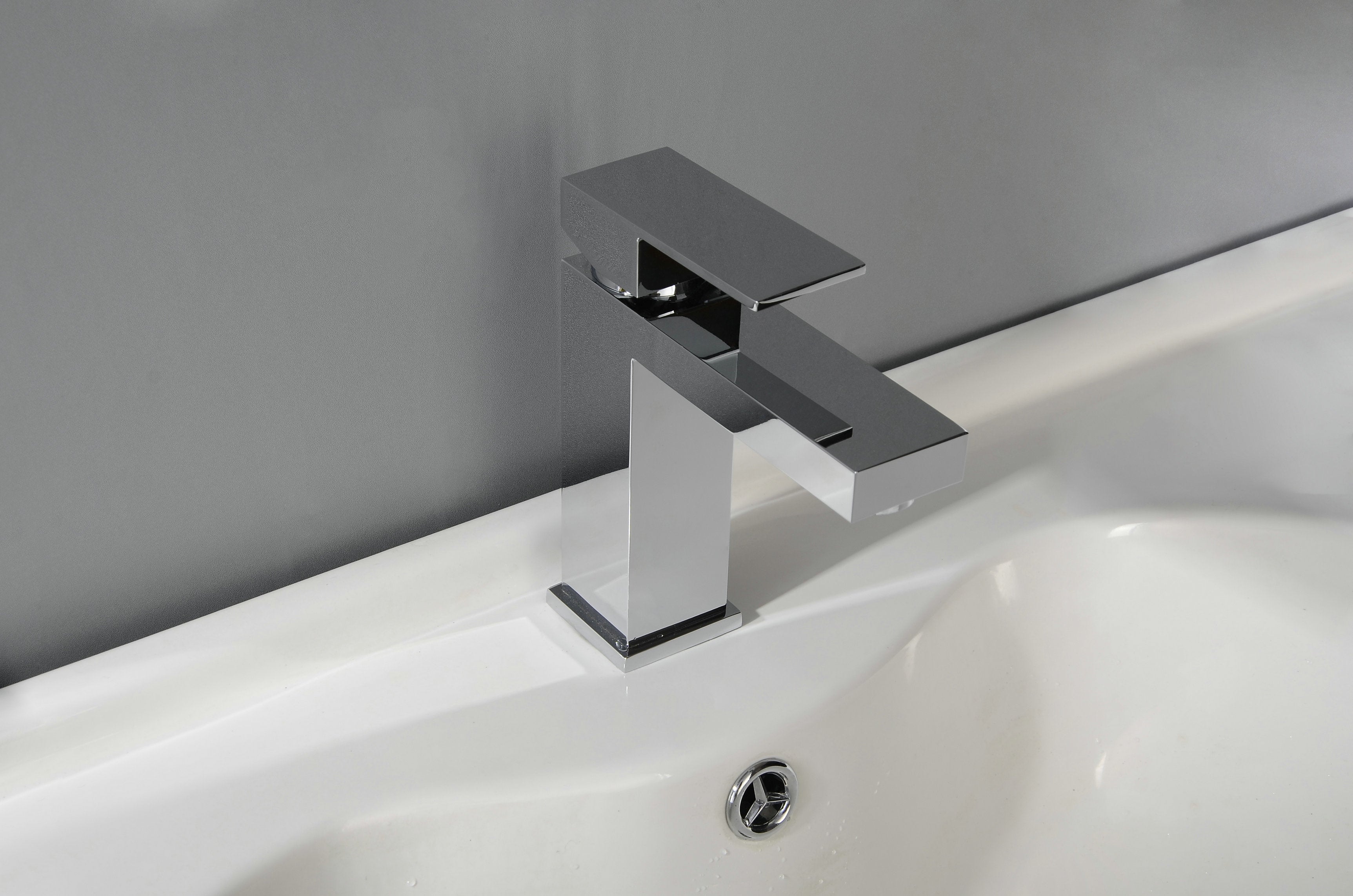Novo Nicole Matt Black Solid Brass Mono Basin Mixer Tap