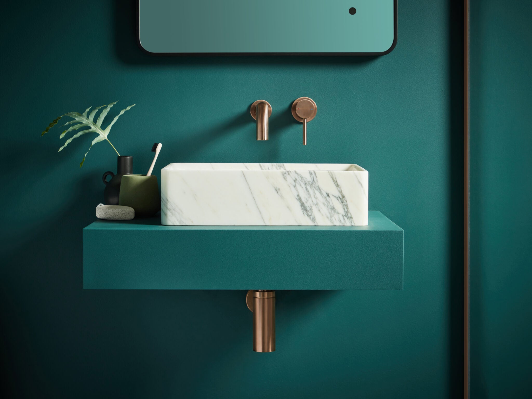 Cre Chrome Wall Mounted Basin / Bath Filler Tap
