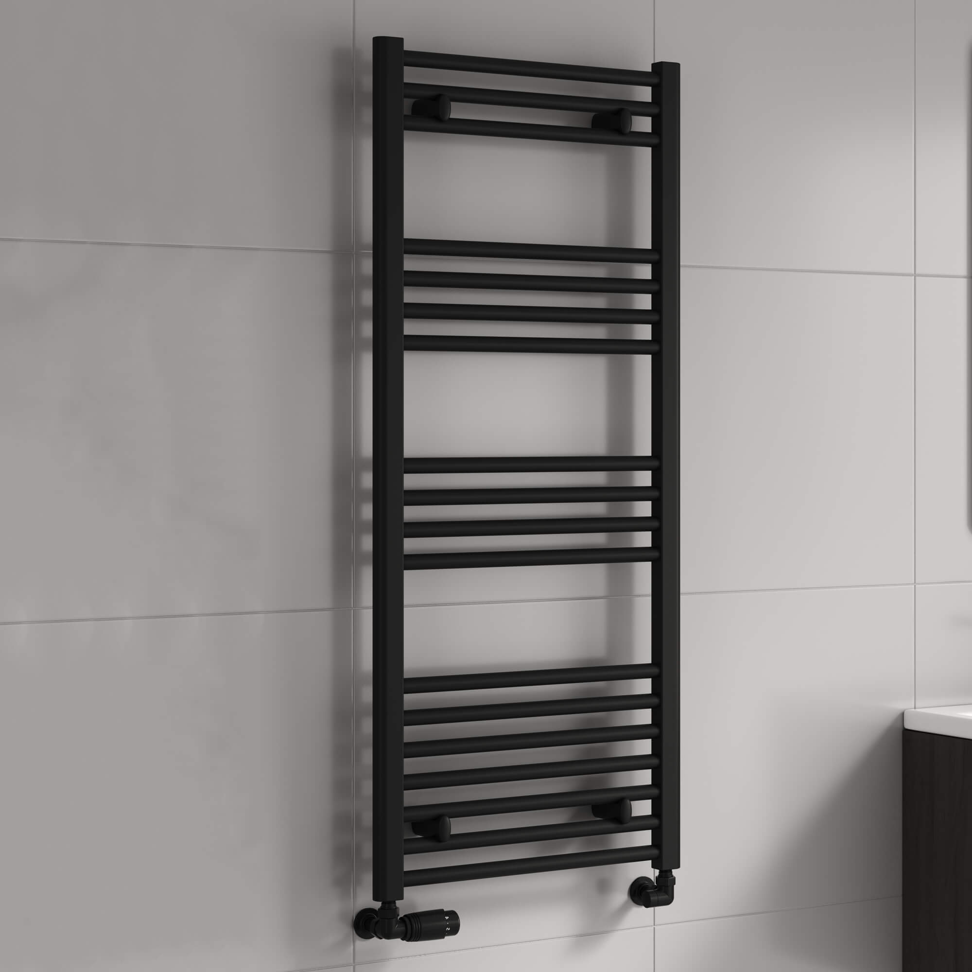 Reina Capo 500mm Wide Flat Steel Towel Rail
