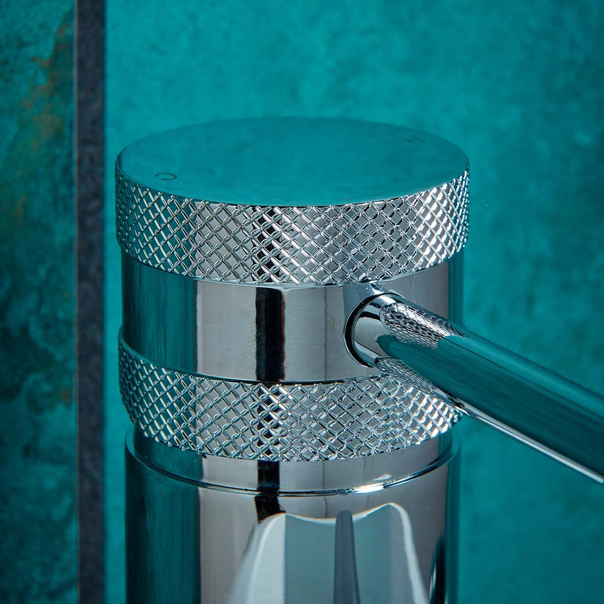 Novo Tall Mono Basin Mixer Chrome