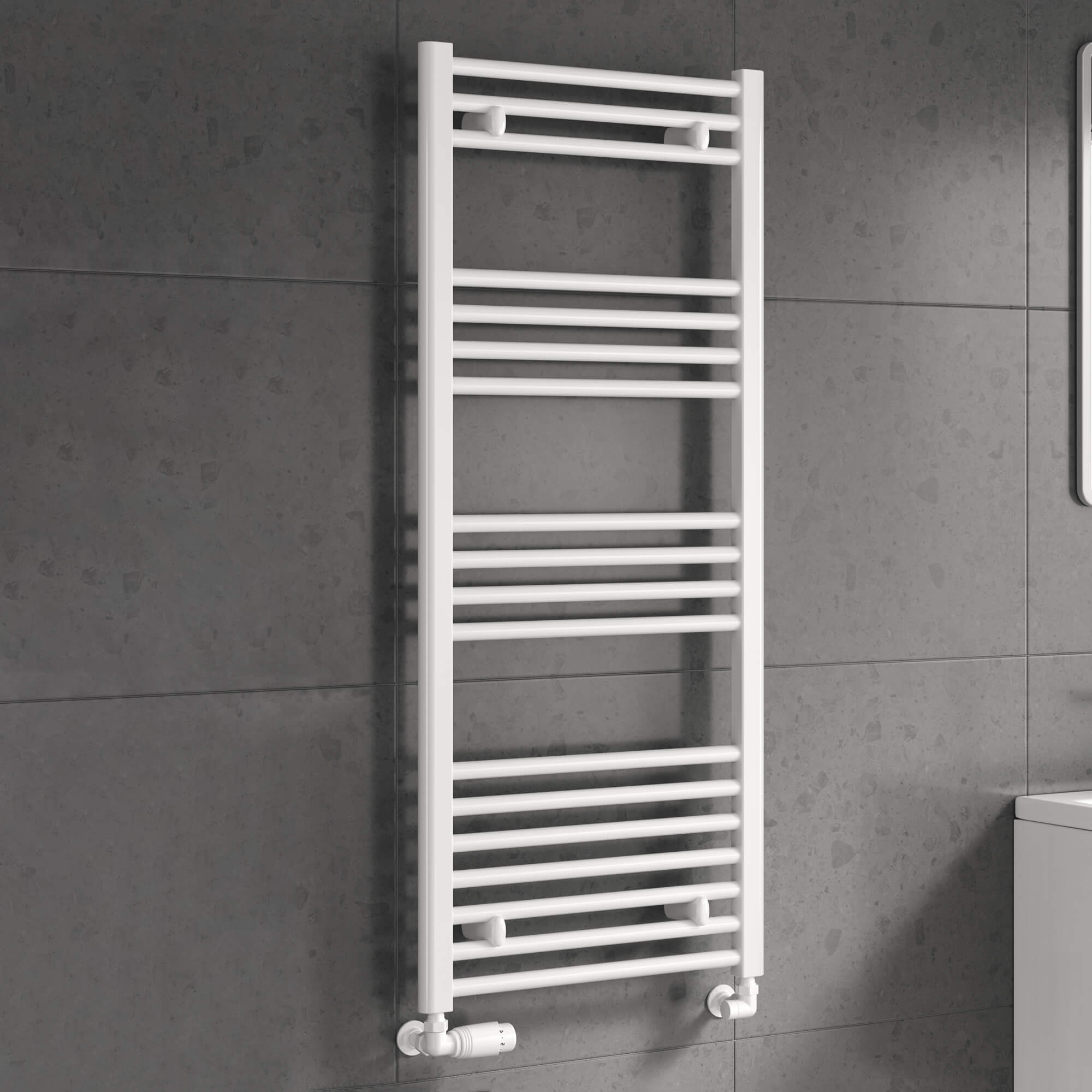 Reina Capo 600mm Wide Flat Steel Towel Rail